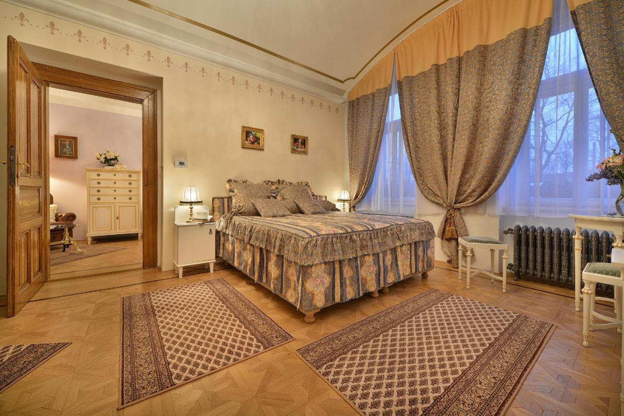 Apartman Dalia Janackovo Nabrezi Praga Exterior foto