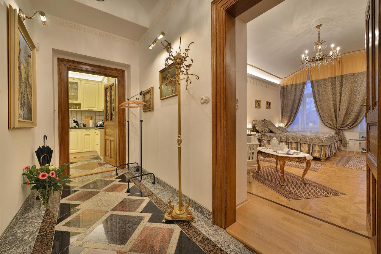 Apartman Dalia Janackovo Nabrezi Praga Exterior foto