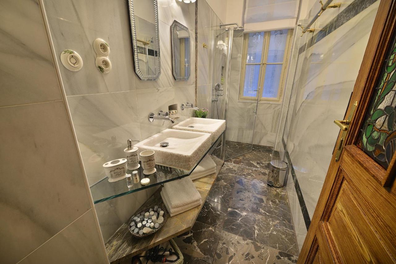 Apartman Dalia Janackovo Nabrezi Praga Exterior foto