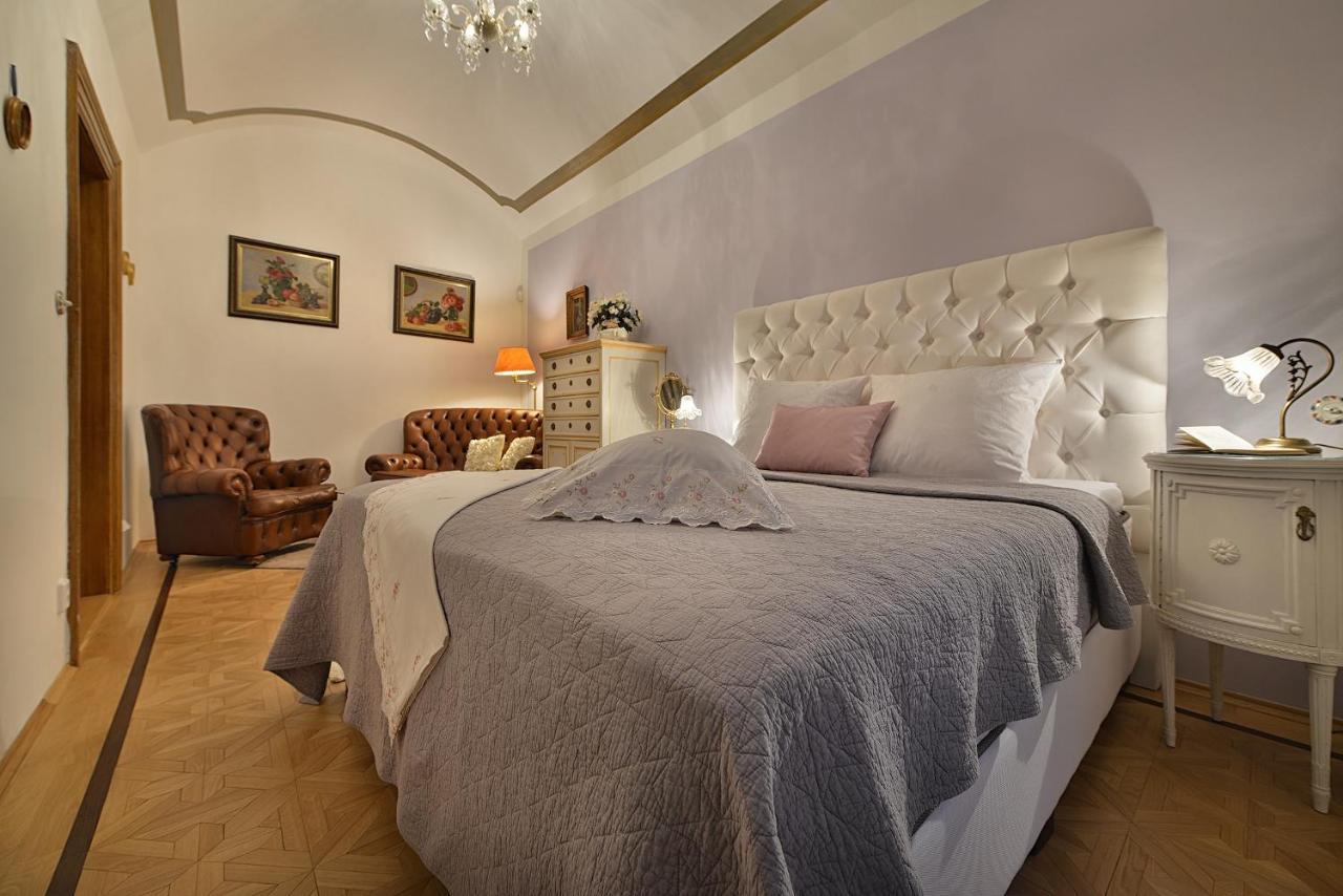 Apartman Dalia Janackovo Nabrezi Praga Exterior foto