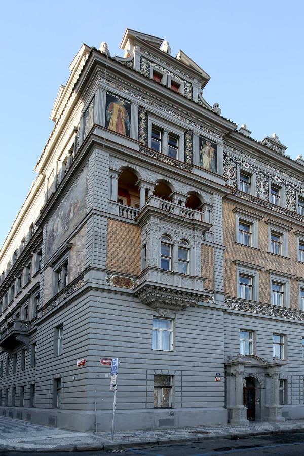 Apartman Dalia Janackovo Nabrezi Praga Exterior foto
